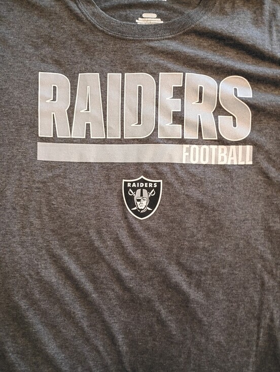 Fanatics Other - Raiders Football Graphic Tee in Charcoal Gray